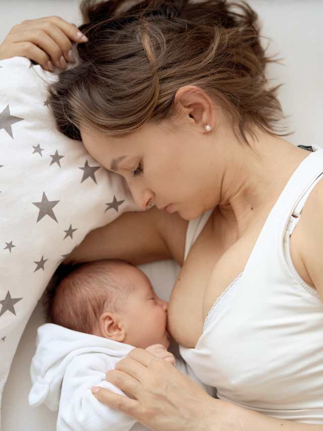 8 Breastfeeding Complications New Moms Need to Be Aware Of